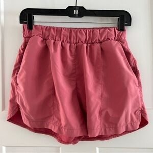Zella Taylor Getaway High Waist Stretch Shorts, Pink Mauve, Size‎ Small